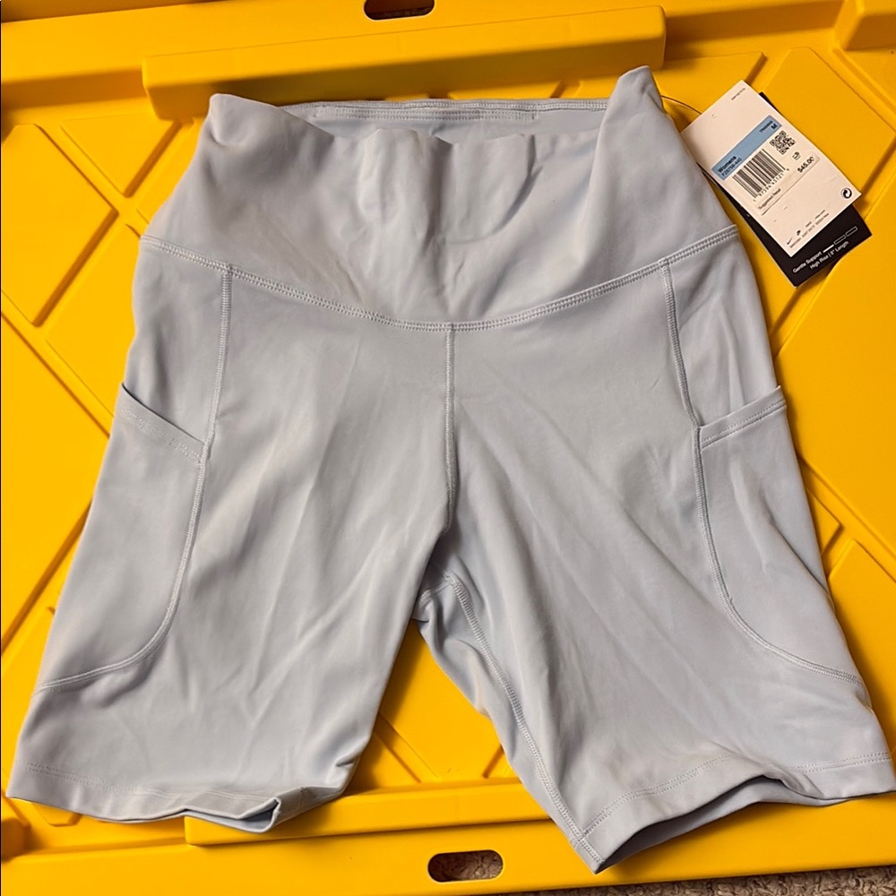 NIKE Women's Dri- Fit Training Bike Shorts